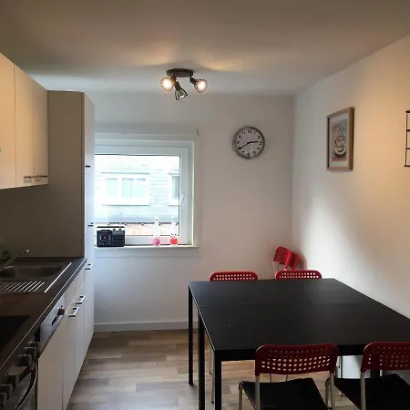 - - - Centrum - Maximaal 6 Personen *